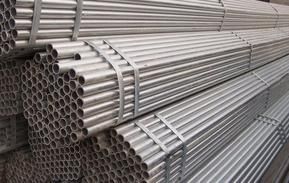 Q355JNH與Q235JNH耐候鋼管 特性、應用與視覺解析